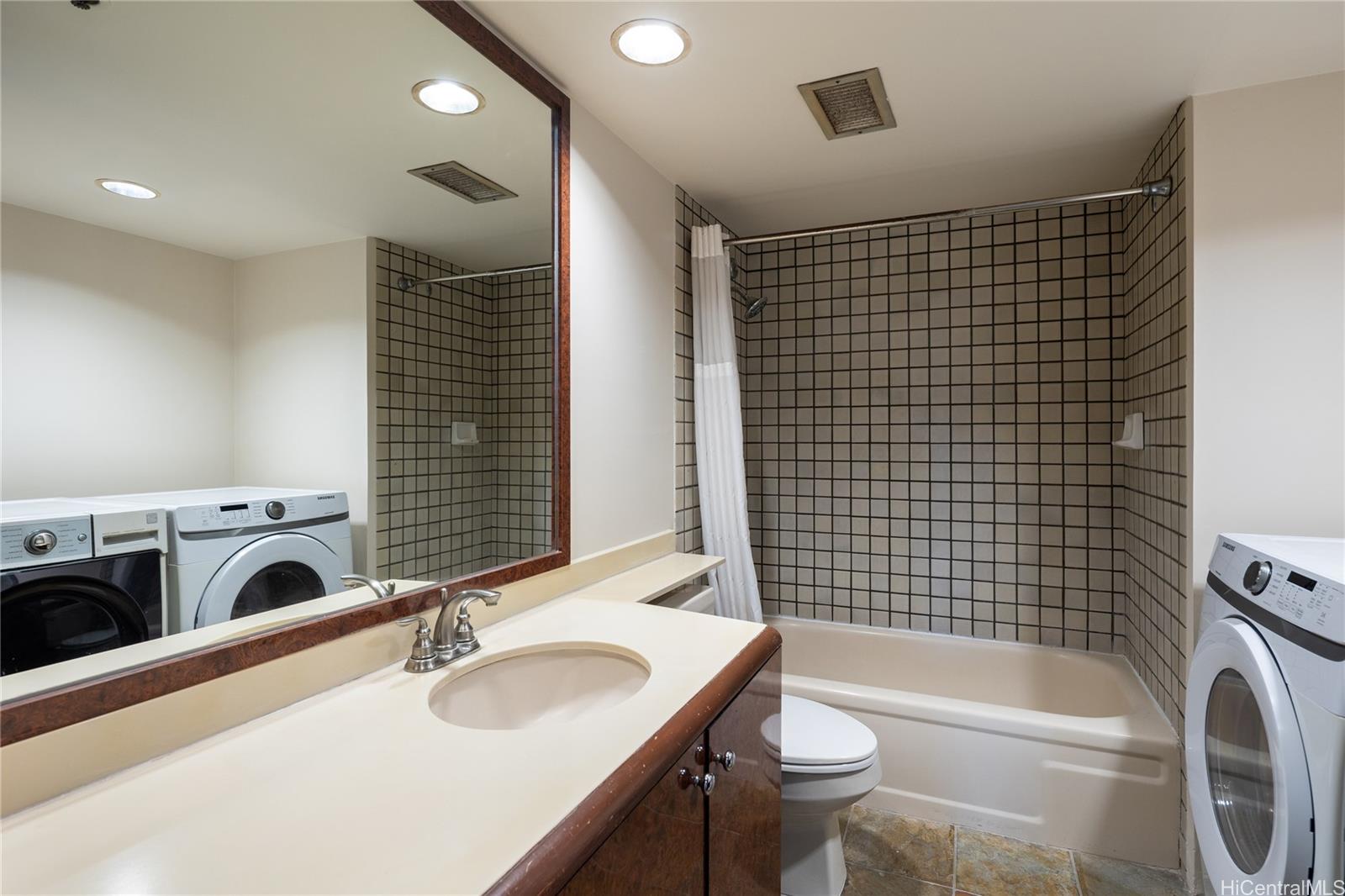 Honolulu Tower condo # 3601, Honolulu, Hawaii - photo 14 of 25