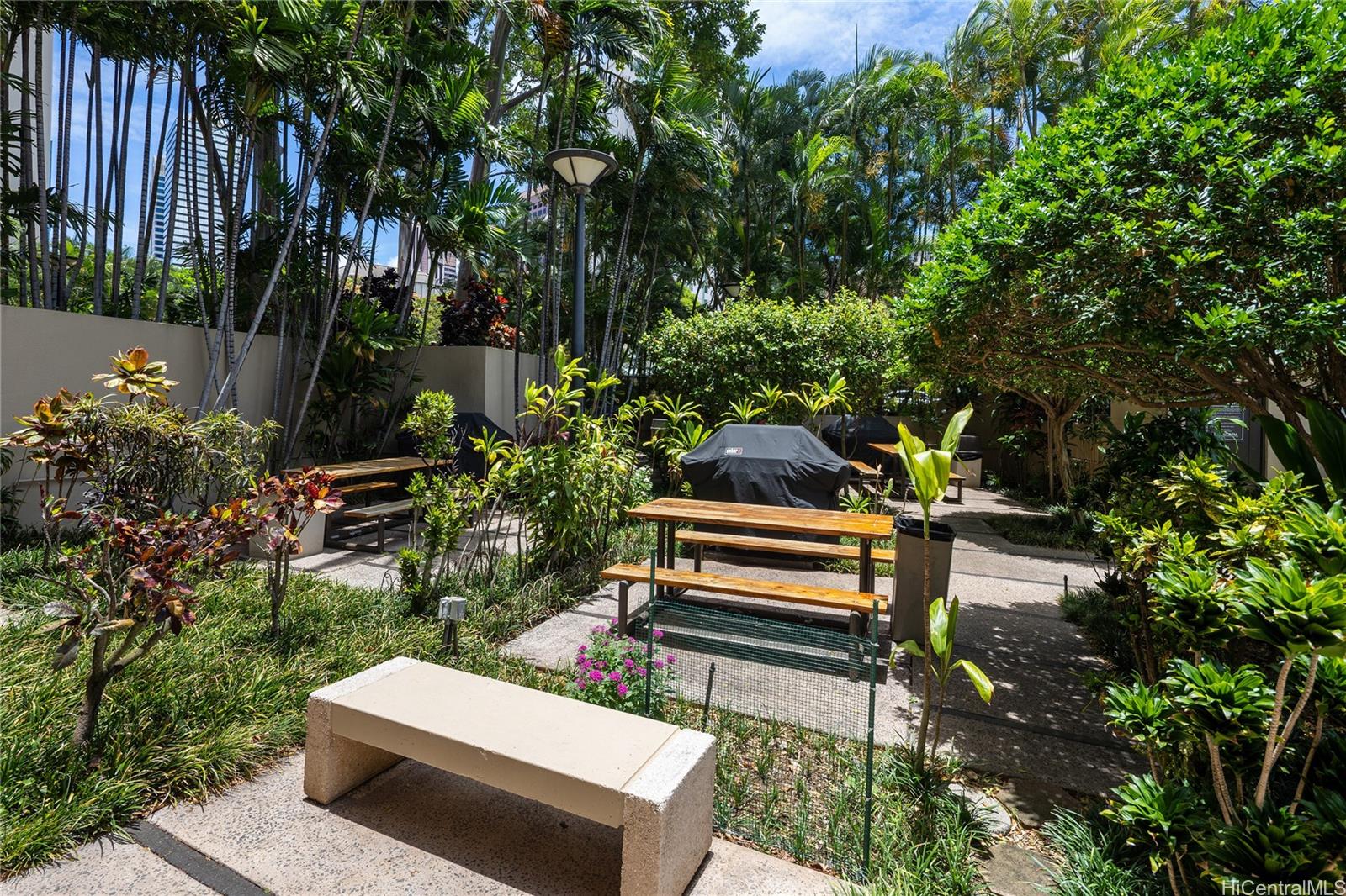 Honolulu Tower condo # 3601, Honolulu, Hawaii - photo 25 of 25