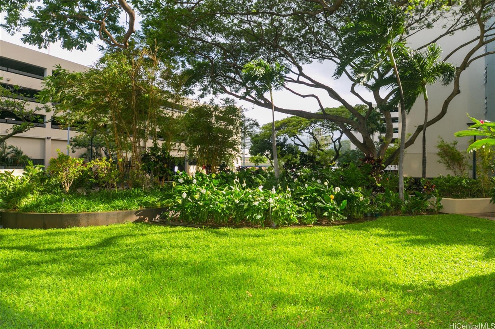 Honolulu Tower condo # 506, Honolulu, Hawaii - photo 15 of 25