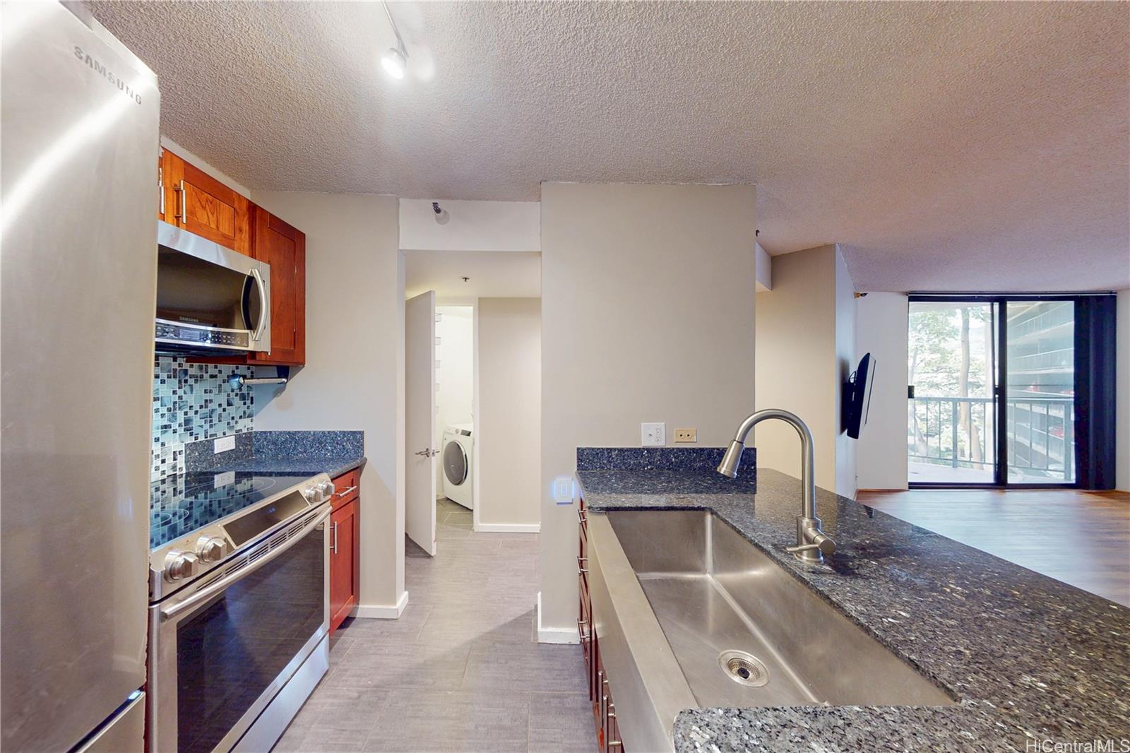 Honolulu Tower condo # 506, Honolulu, Hawaii - photo 5 of 25