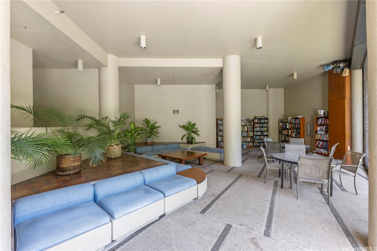 Honolulu Tower condo # 510, Honolulu, Hawaii - photo 14 of 24