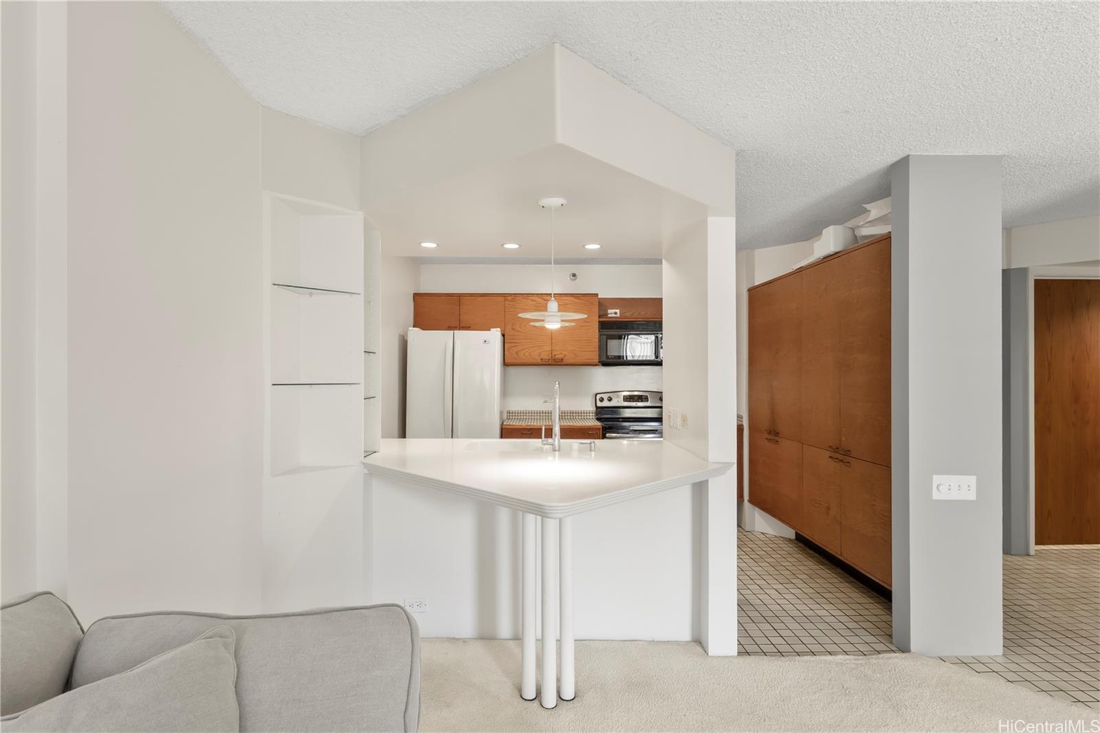 Honolulu Tower condo # 510, Honolulu, Hawaii - photo 18 of 24