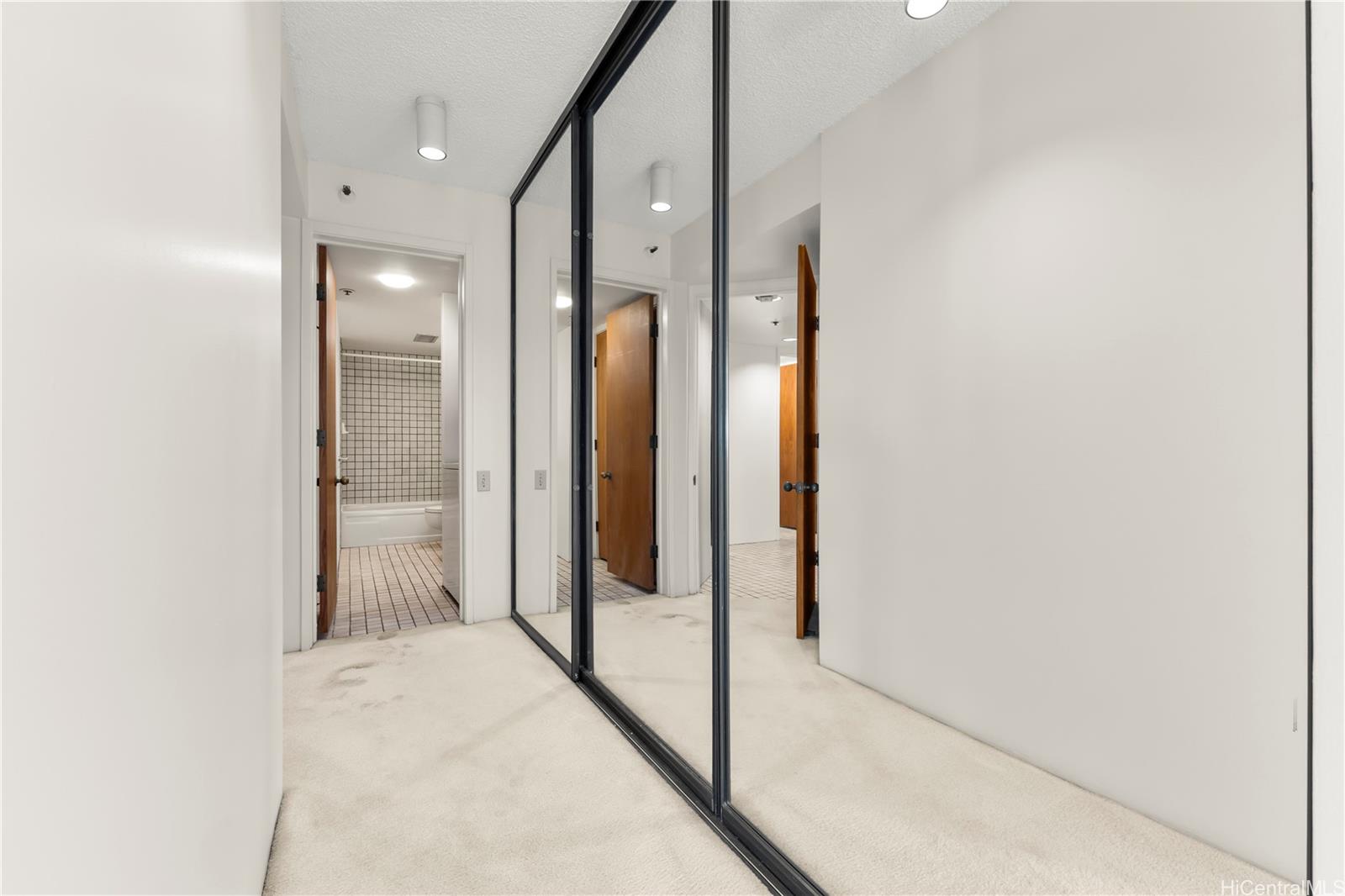 Honolulu Tower condo # 510, Honolulu, Hawaii - photo 20 of 24