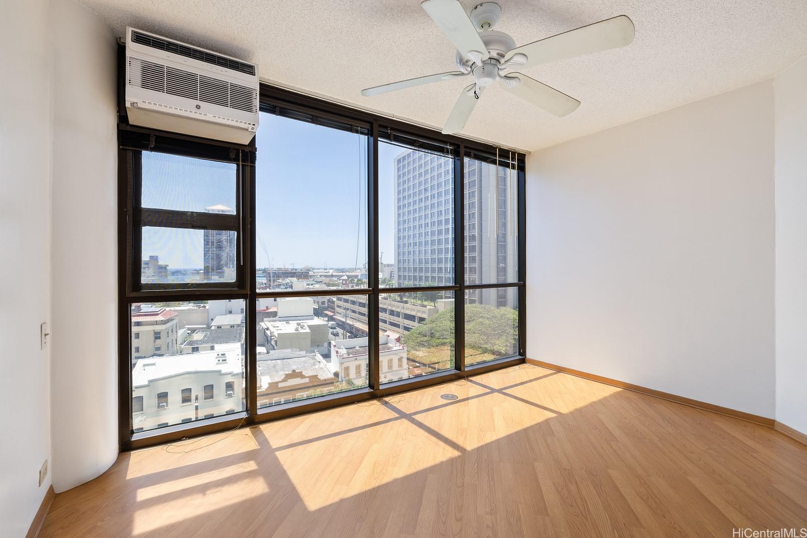 Honolulu Tower condo # 901, Honolulu, Hawaii - photo 15 of 25