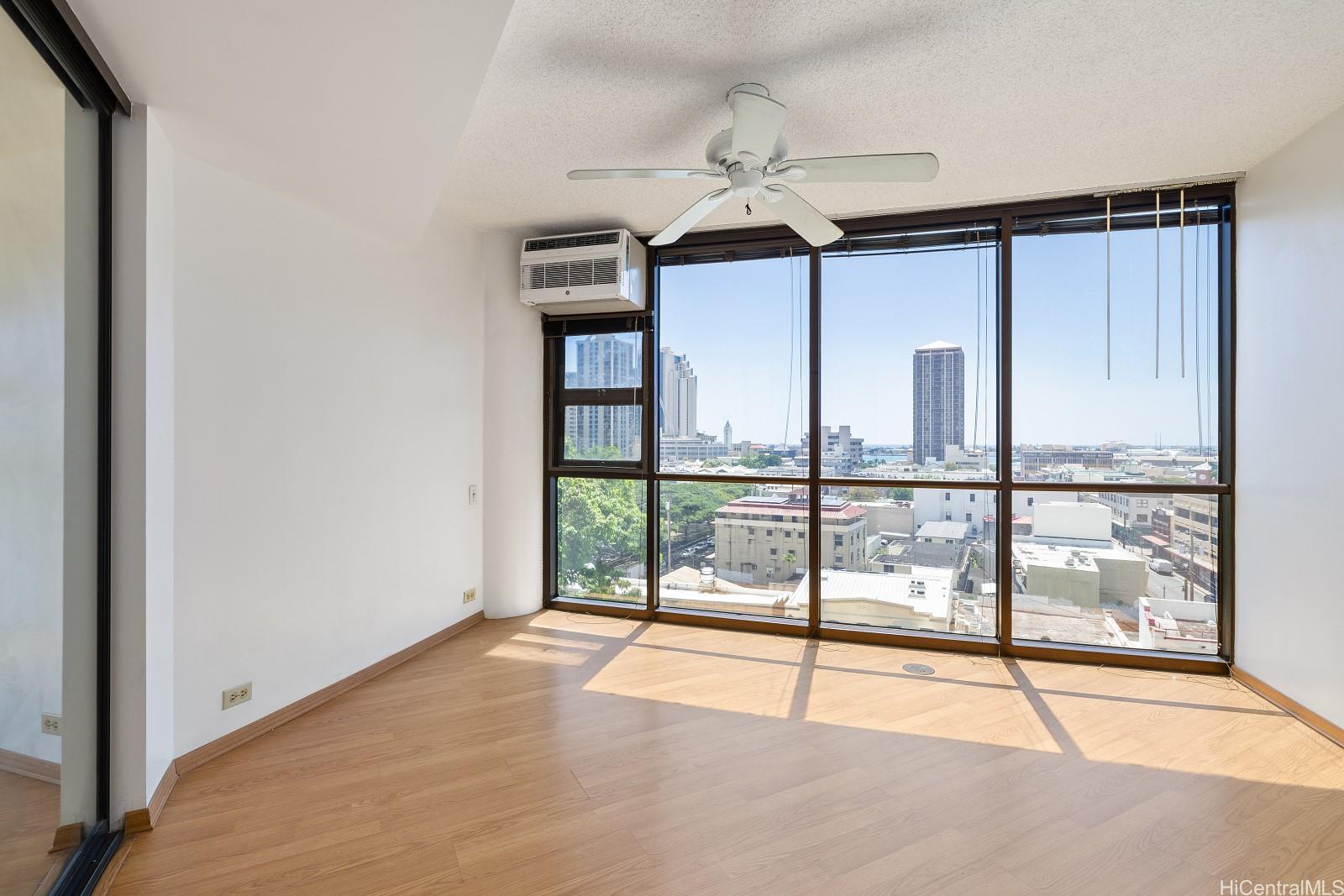 Honolulu Tower condo # 901, Honolulu, Hawaii - photo 17 of 25