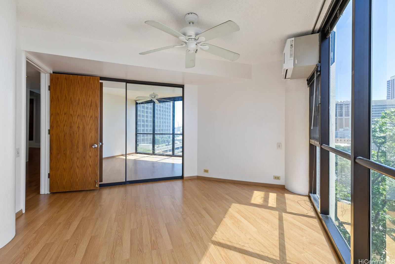 Honolulu Tower condo # 901, Honolulu, Hawaii - photo 18 of 25