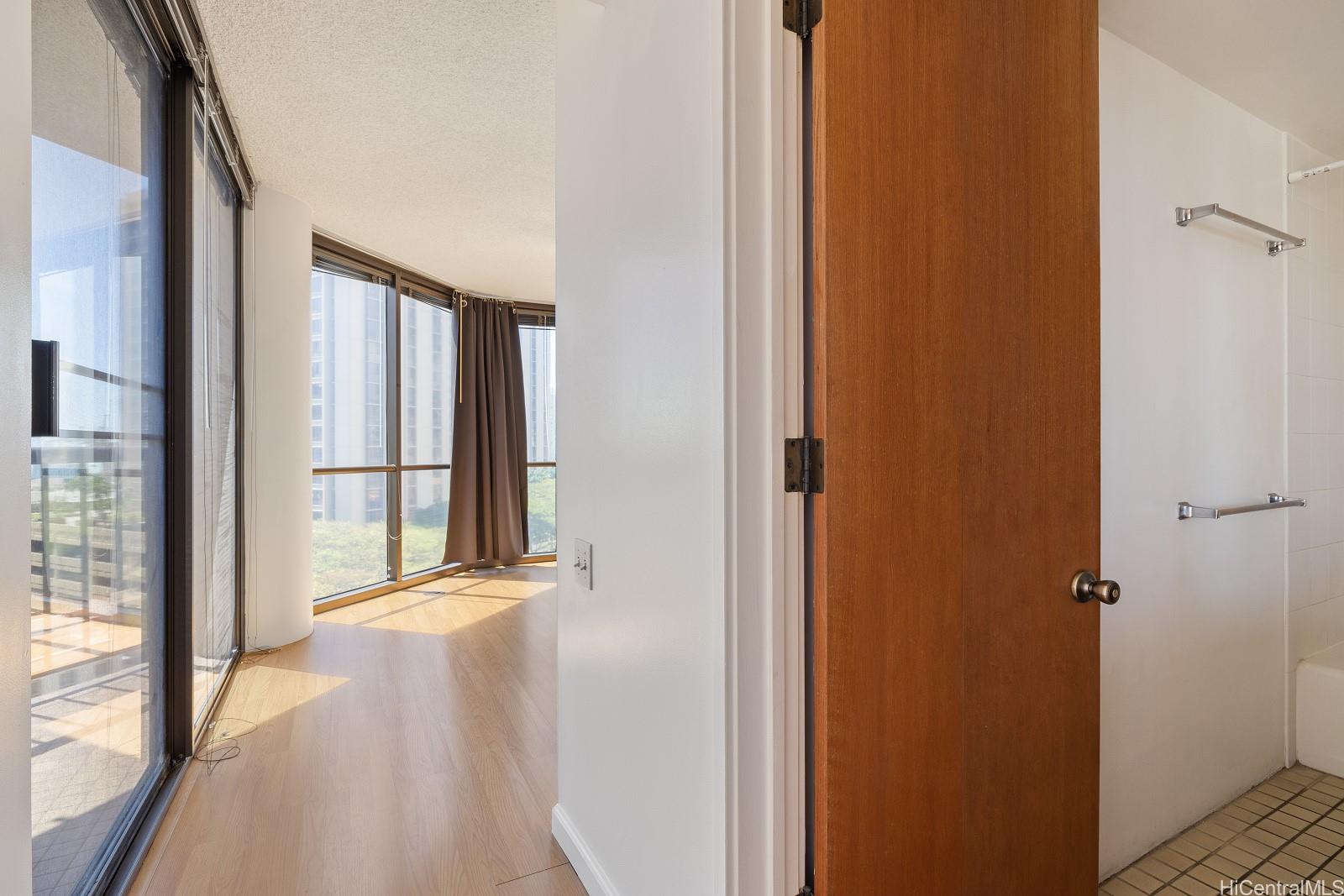 Honolulu Tower condo # 901, Honolulu, Hawaii - photo 10 of 25