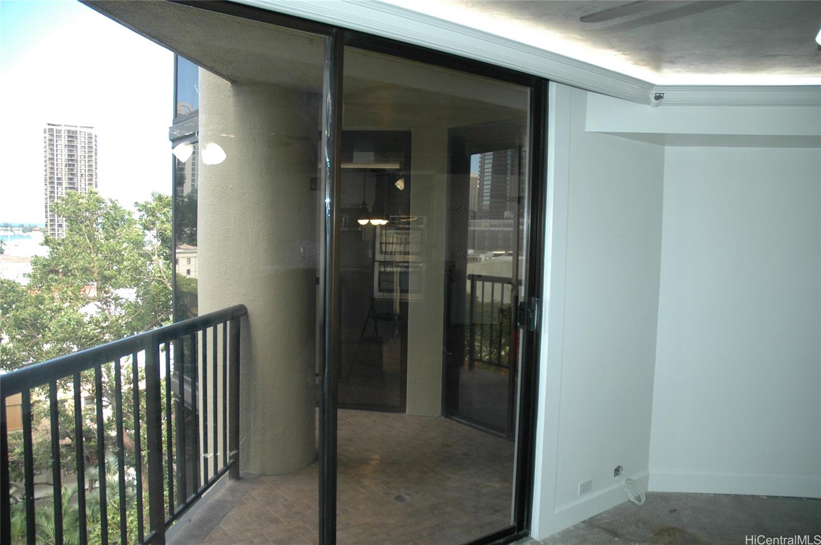 Honolulu Tower condo # 909, Honolulu, Hawaii - photo 7 of 19