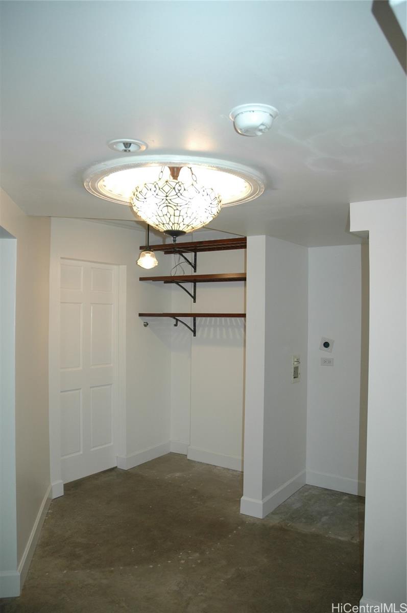 Honolulu Tower condo # 909, Honolulu, Hawaii - photo 8 of 19