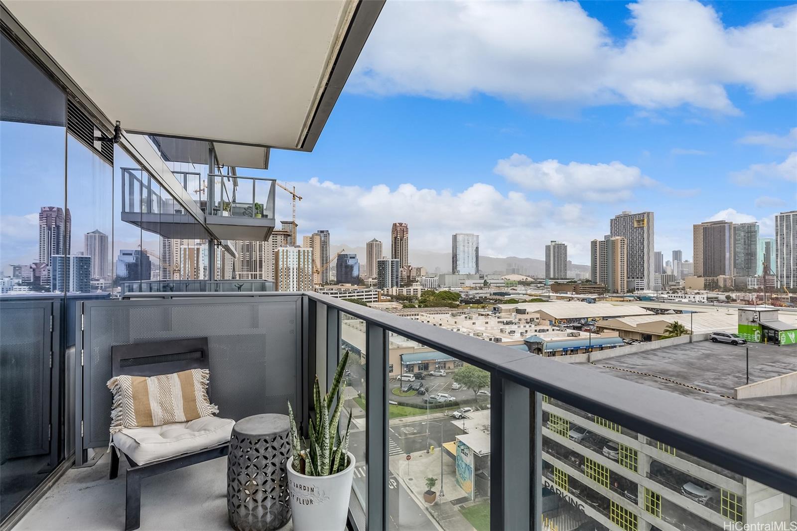 The Collection condo # 1005, Honolulu, Hawaii - photo 12 of 18