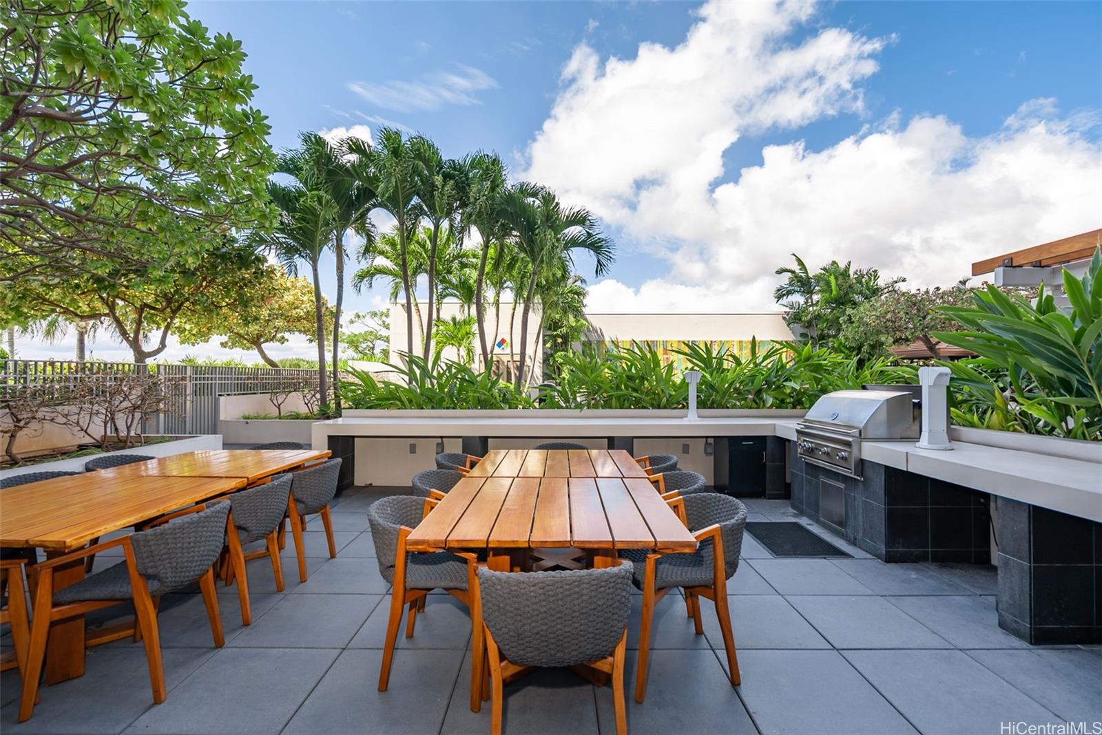 The Collection condo # 1101, Honolulu, Hawaii - photo 24 of 25