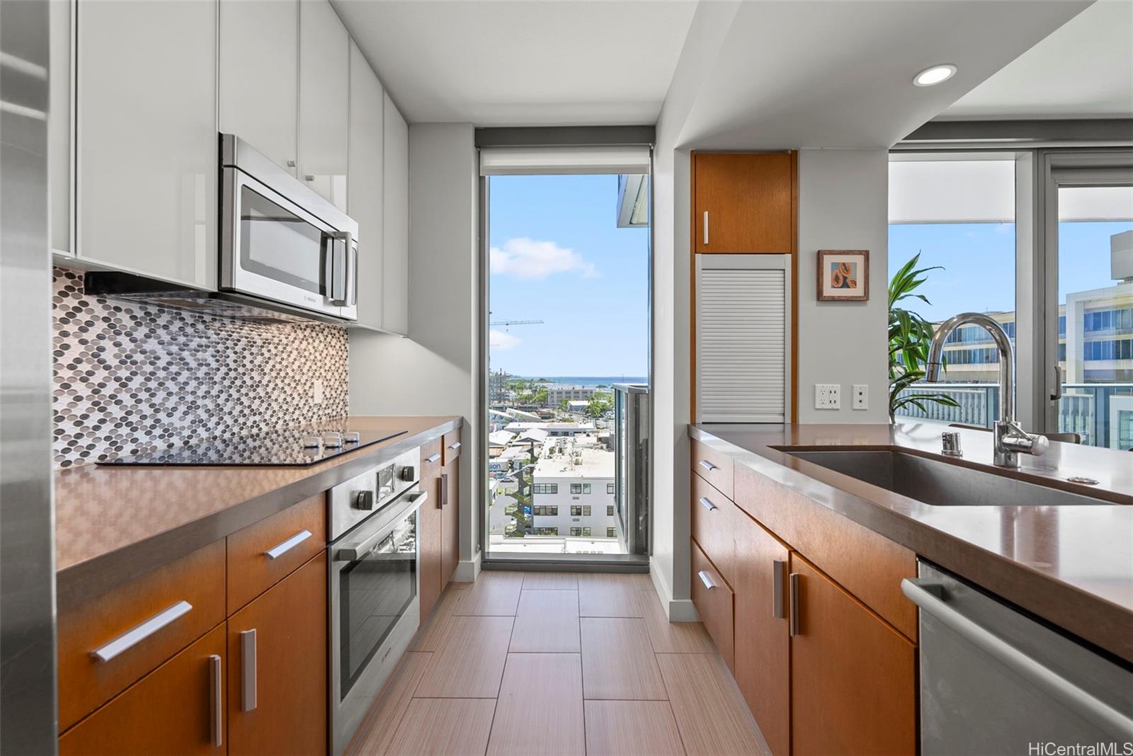 The Collection condo # 1101, Honolulu, Hawaii - photo 5 of 25