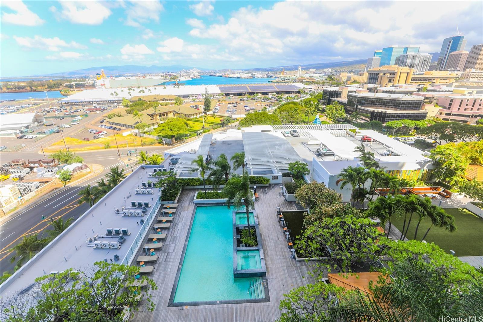 The Collection condo # 1304, Honolulu, Hawaii - photo 3 of 22