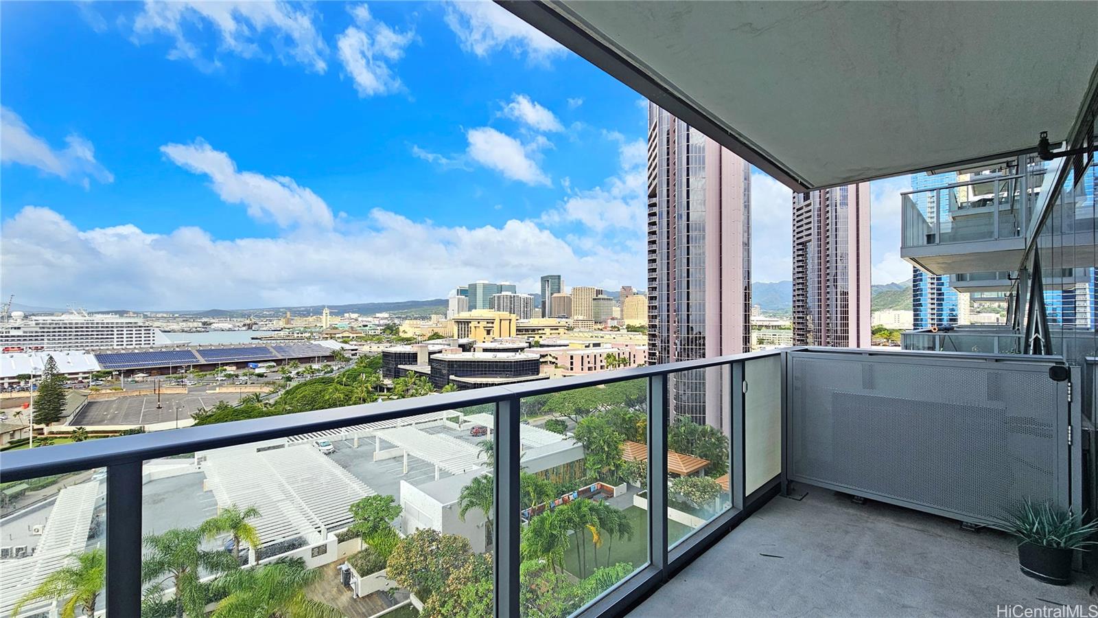 The Collection condo # 1304, Honolulu, Hawaii - photo 12 of 25