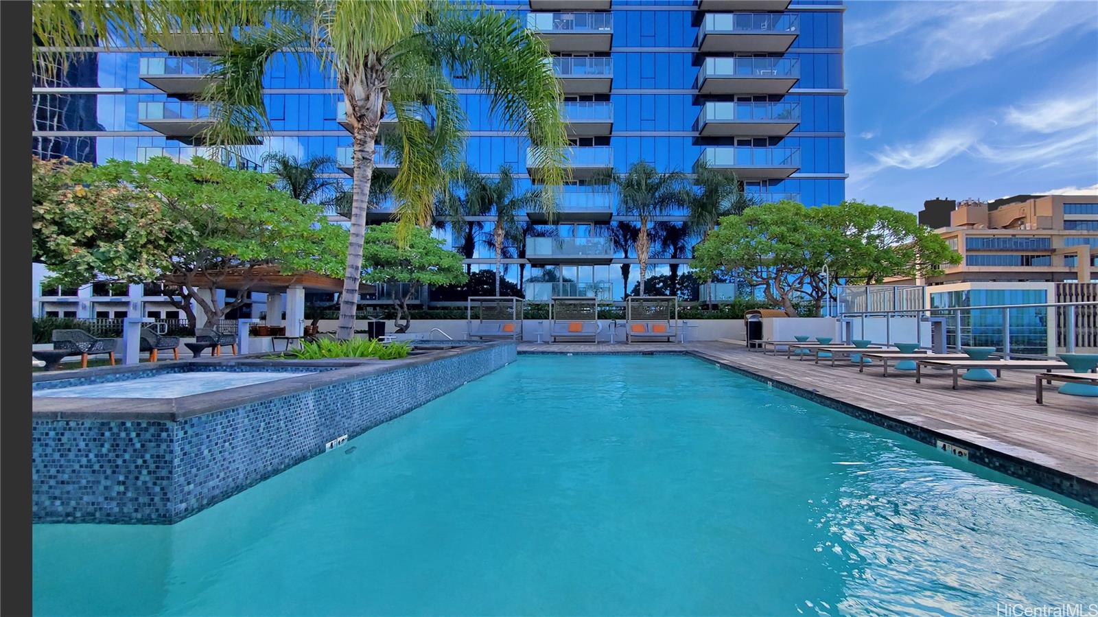 The Collection condo # 1304, Honolulu, Hawaii - photo 15 of 24
