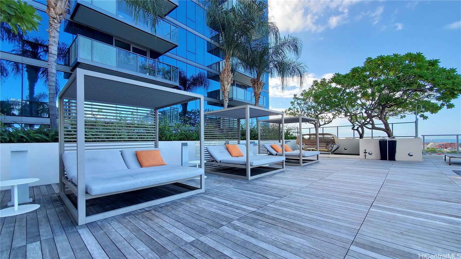 The Collection condo # 1304, Honolulu, Hawaii - photo 17 of 24