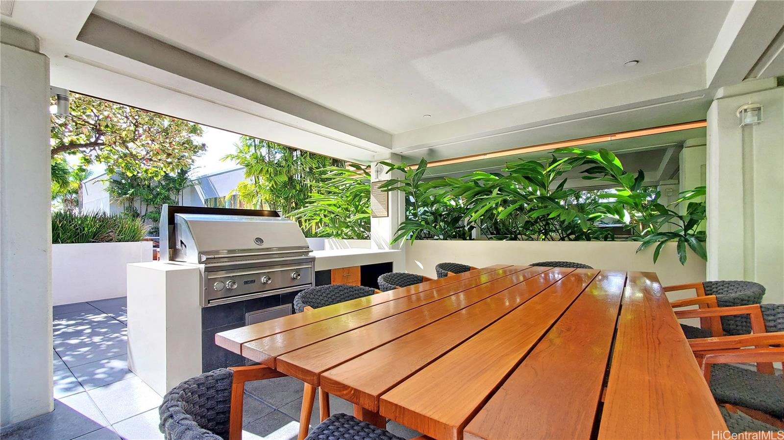 The Collection condo # 1304, Honolulu, Hawaii - photo 19 of 24