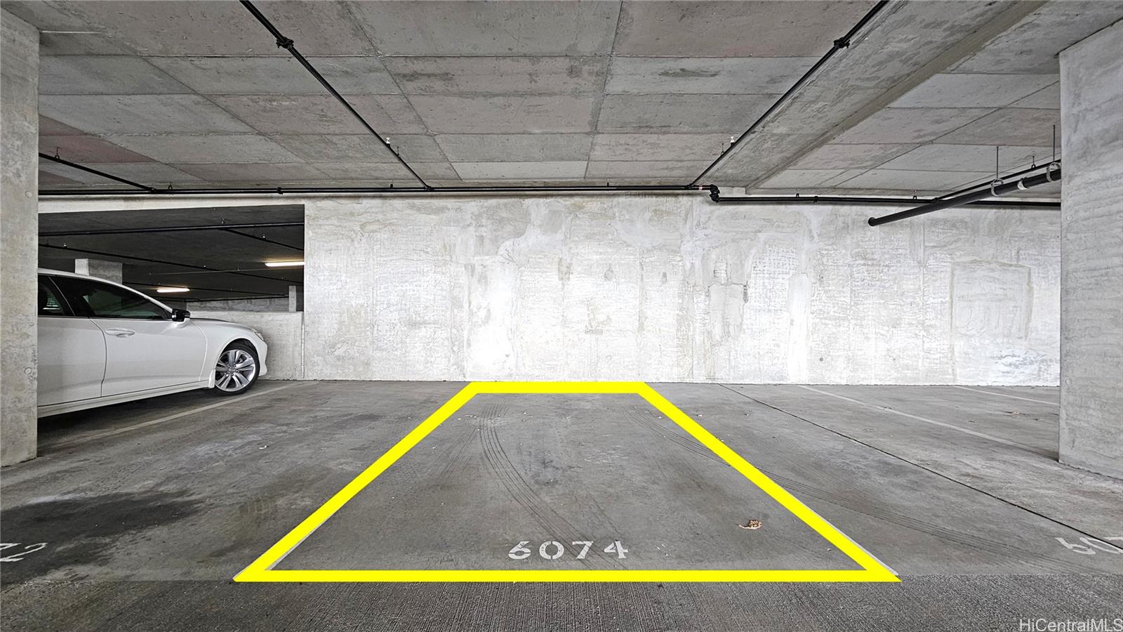 The Collection condo # 1304, Honolulu, Hawaii - photo 23 of 25