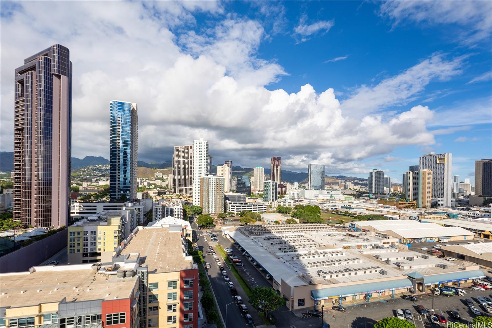 The Collection condo # 1509, Honolulu, Hawaii - photo 24 of 25