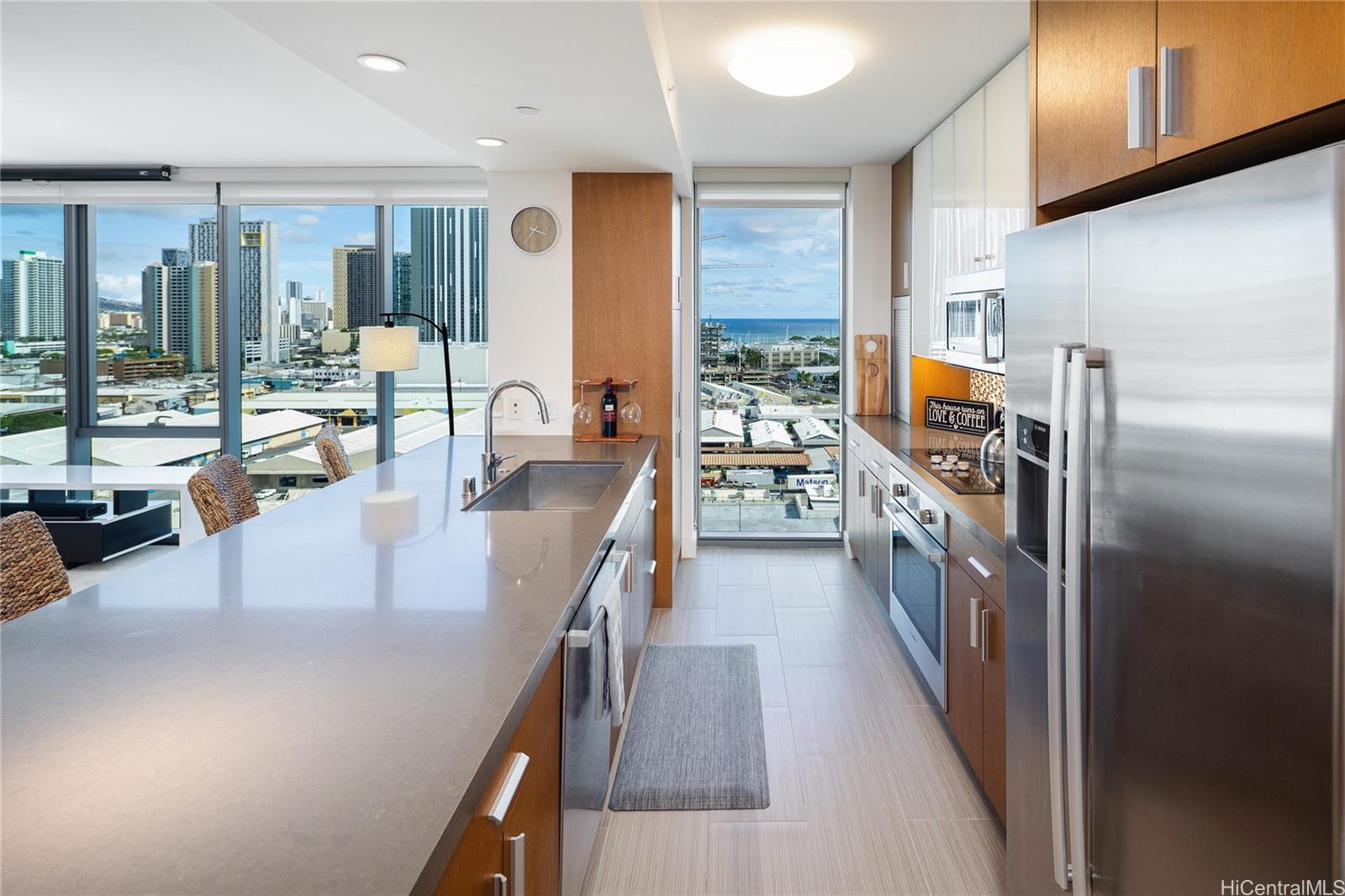 The Collection condo # 1509, Honolulu, Hawaii - photo 8 of 25