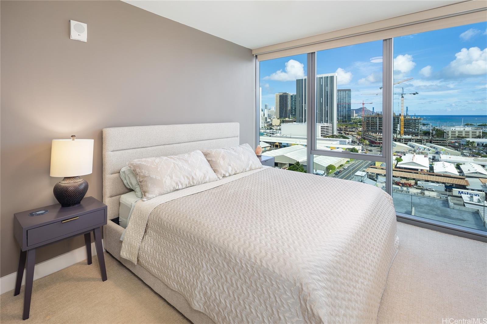 The Collection condo # 1509, Honolulu, Hawaii - photo 10 of 25