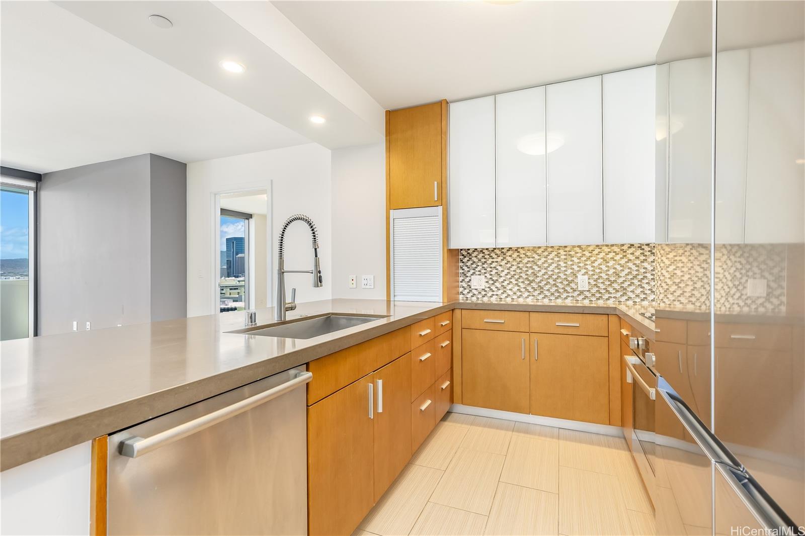 600 Ala Moana Blvd Honolulu - Rental - photo 7 of 24