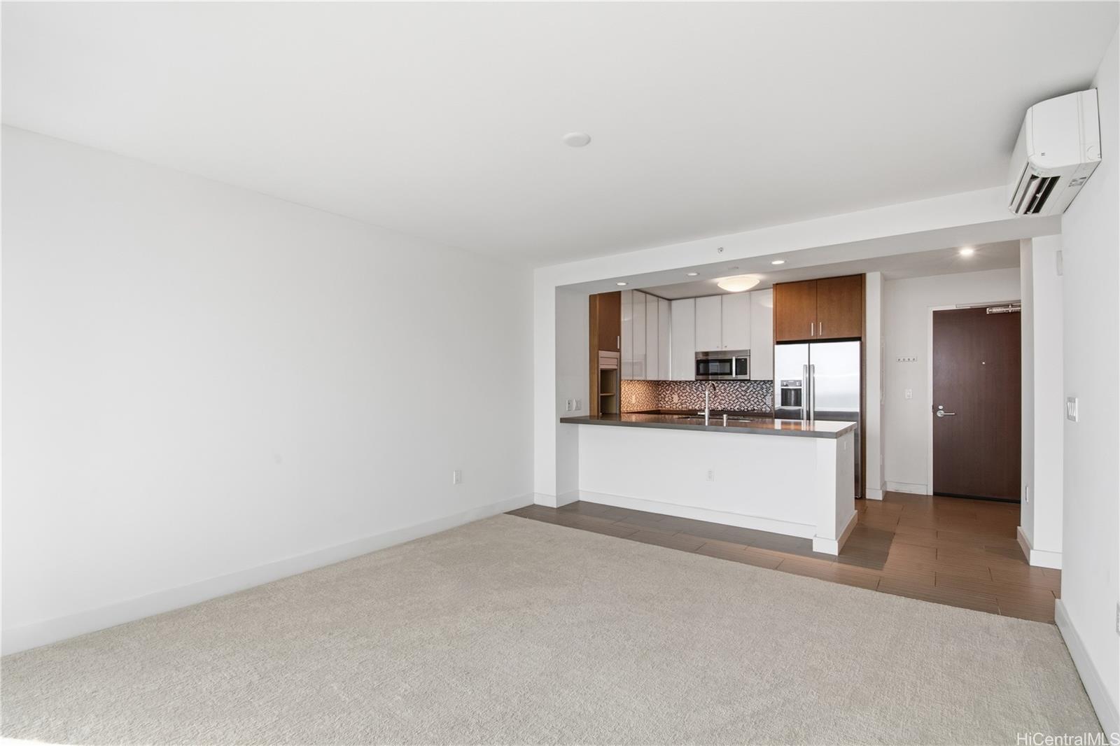 The Collection condo # 2103, Honolulu, Hawaii - photo 5 of 19