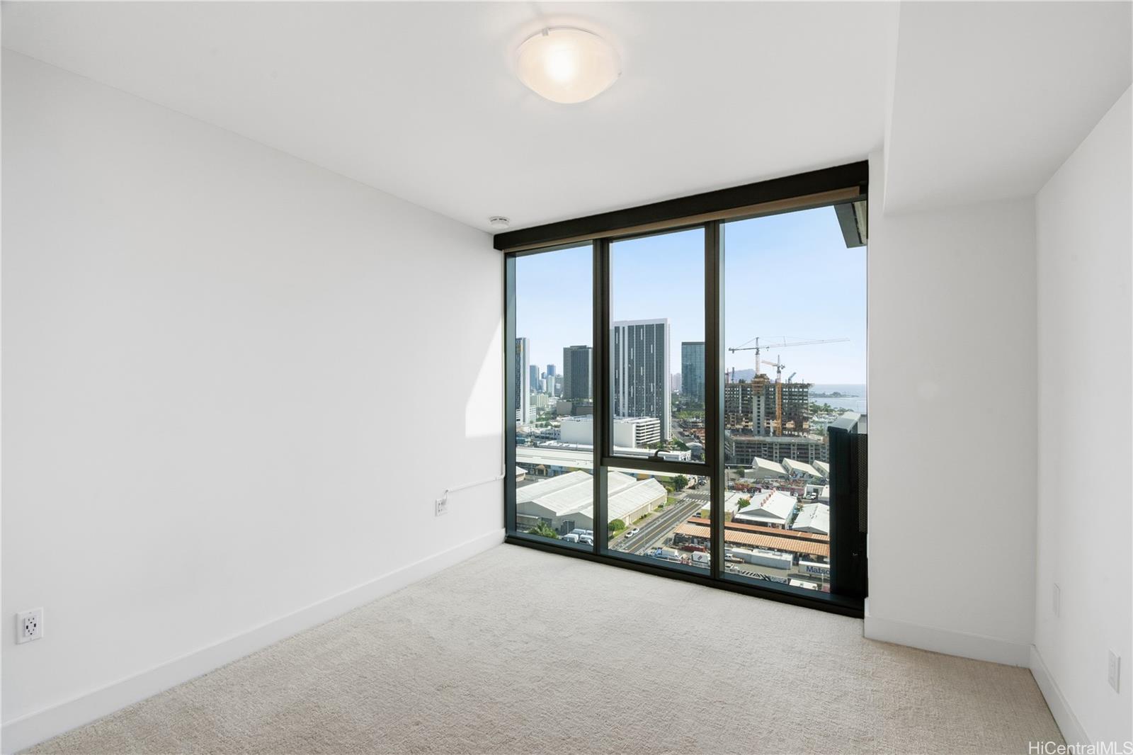 The Collection condo # 2103, Honolulu, Hawaii - photo 7 of 19