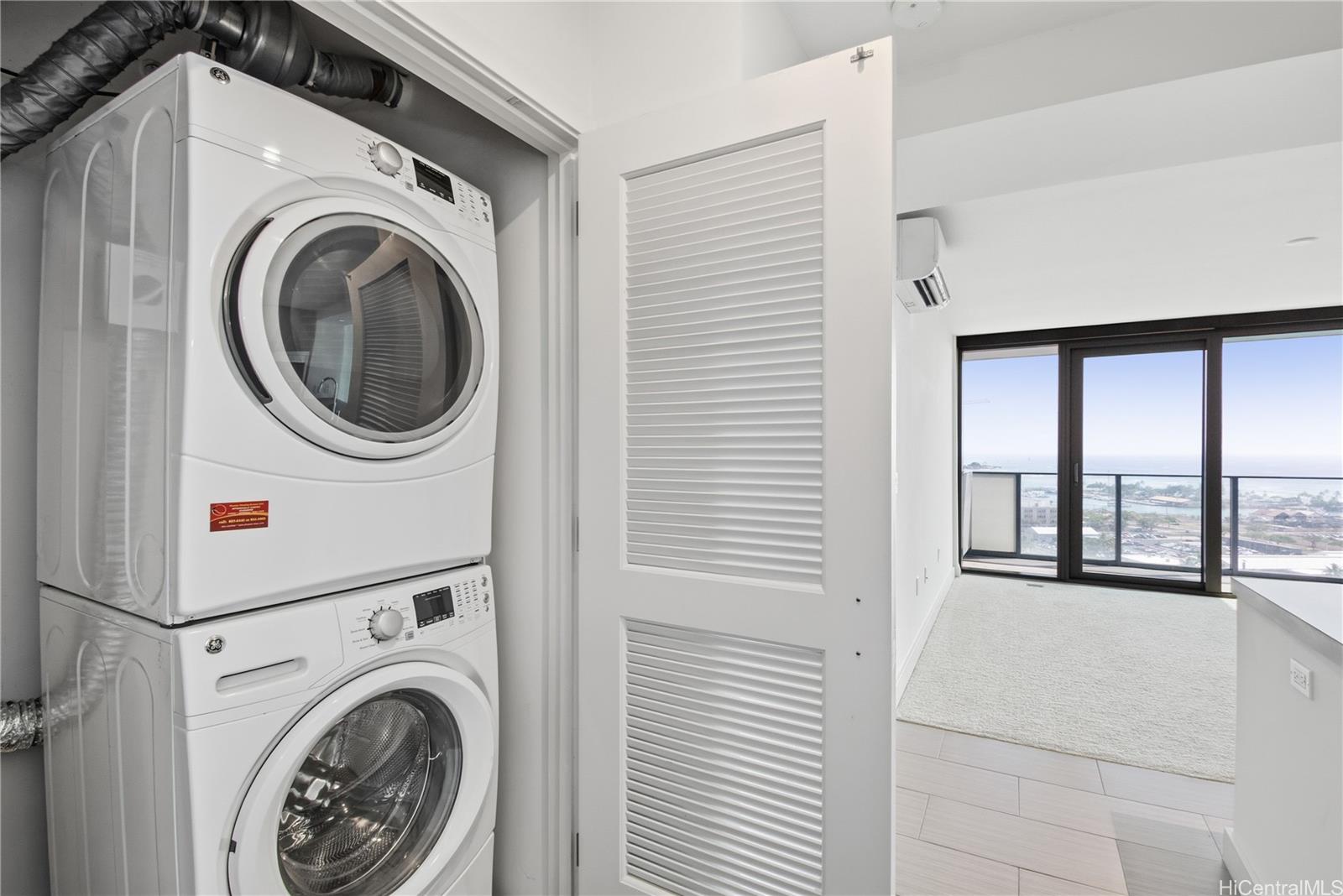 The Collection condo # 2103, Honolulu, Hawaii - photo 10 of 19