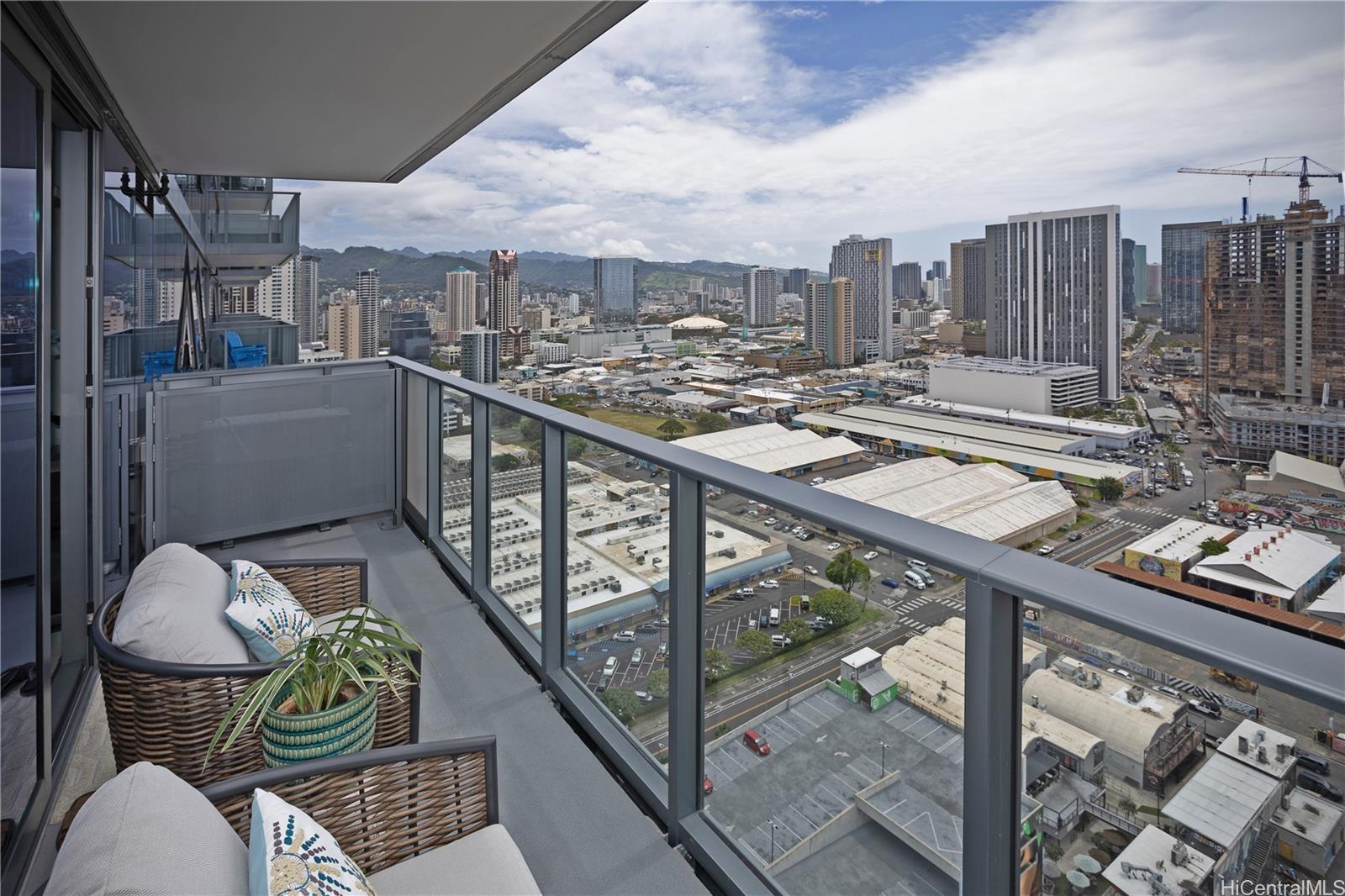The Collection condo # 2801, Honolulu, Hawaii - photo 10 of 25