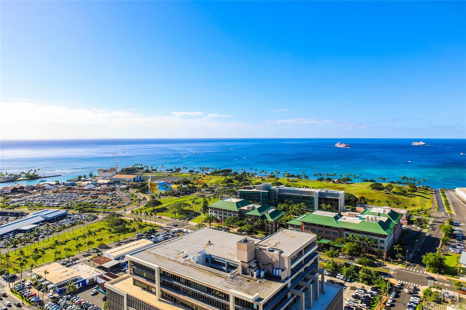 The Collection condo # 3403, Honolulu, Hawaii - photo 11 of 25