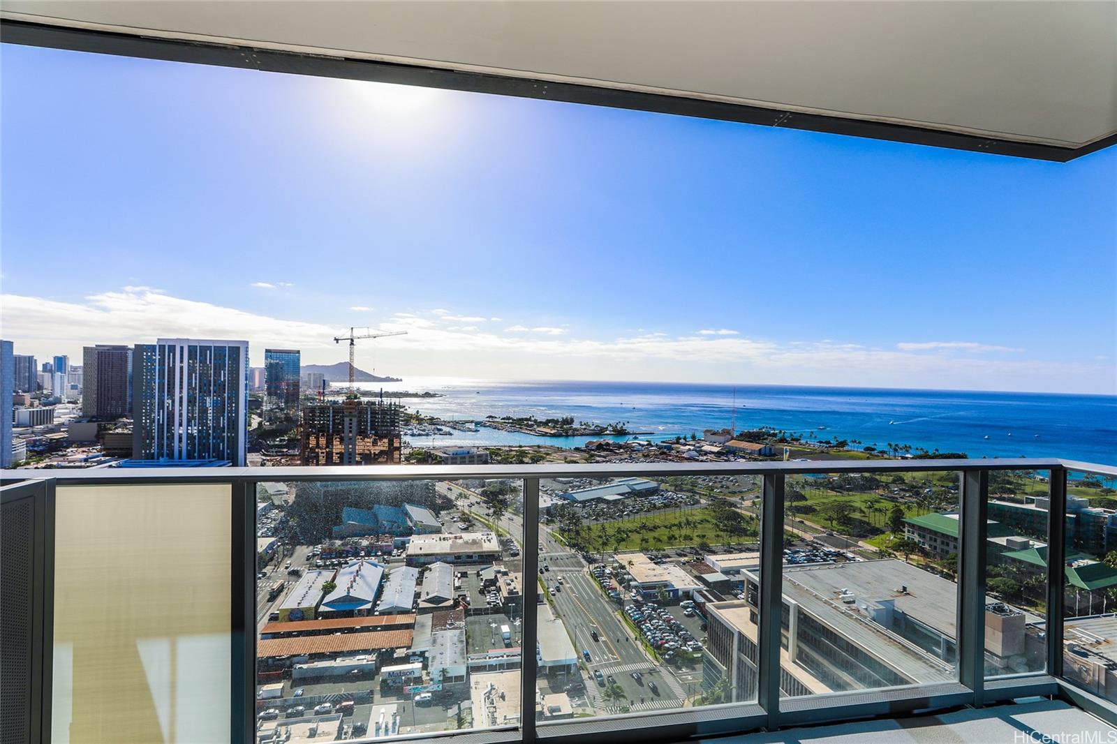 The Collection condo # 3403, Honolulu, Hawaii - photo 13 of 25