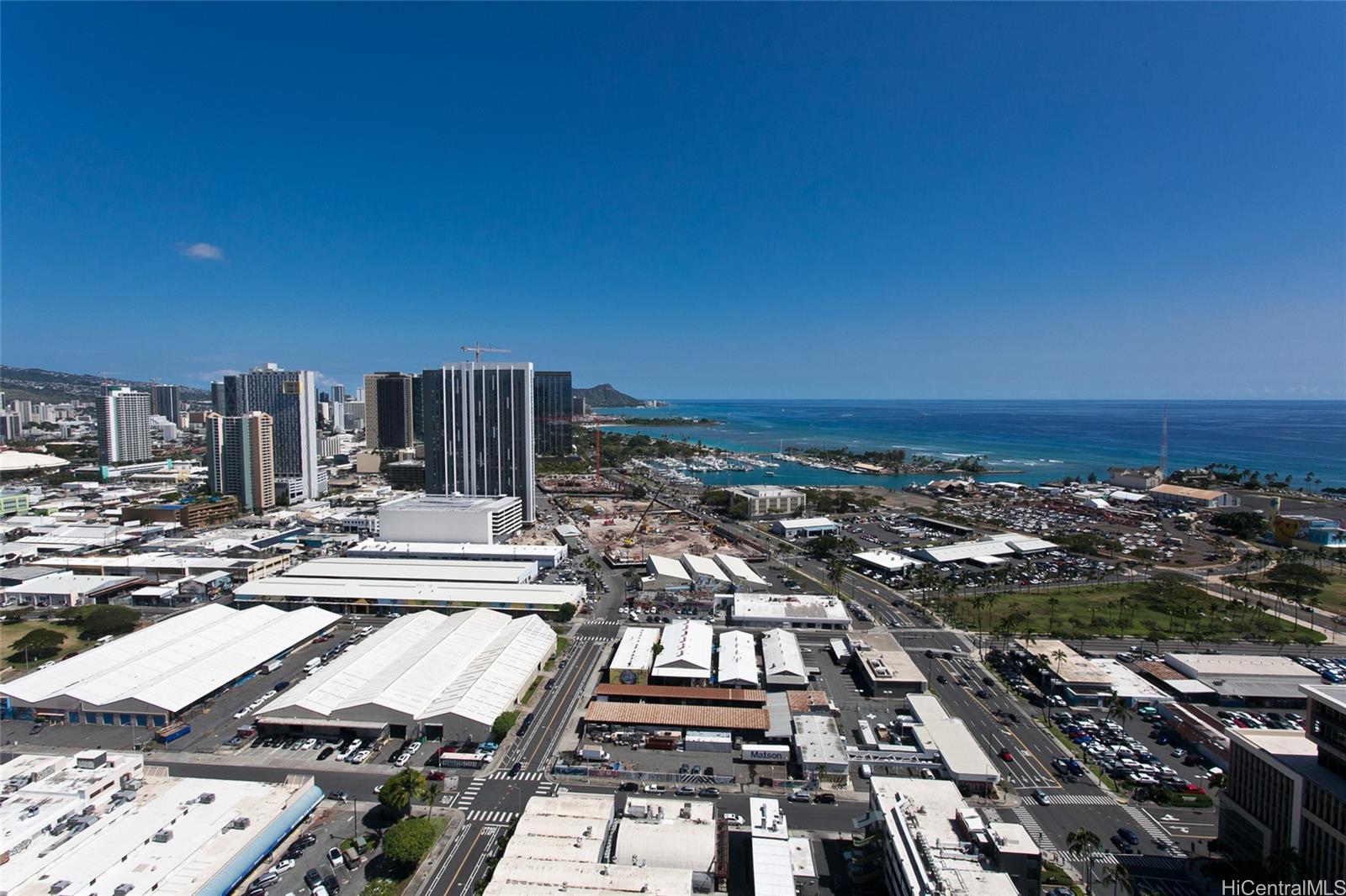 The Collection condo # 3407, Honolulu, Hawaii - photo 5 of 23