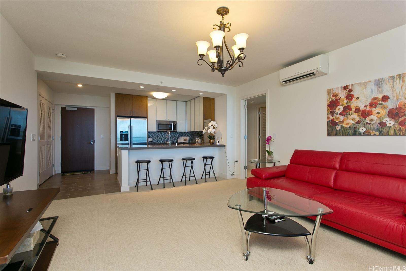 The Collection condo # 3407, Honolulu, Hawaii - photo 7 of 23