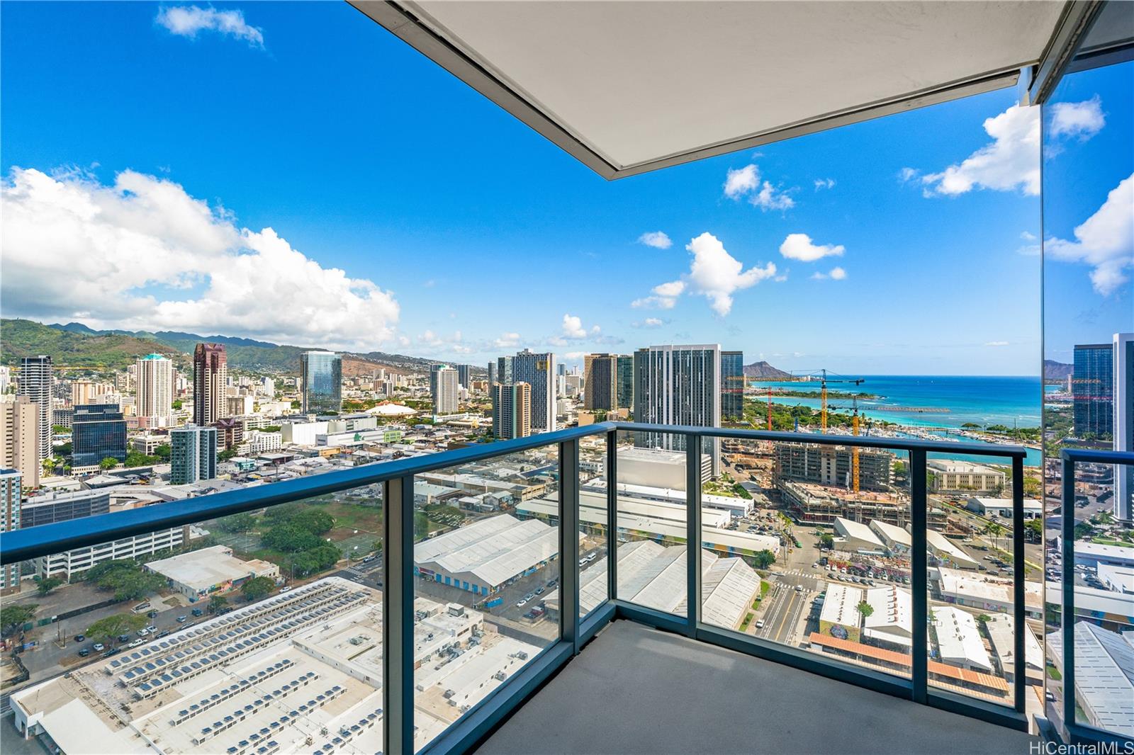 The Collection condo # 3409, Honolulu, Hawaii - photo 14 of 25