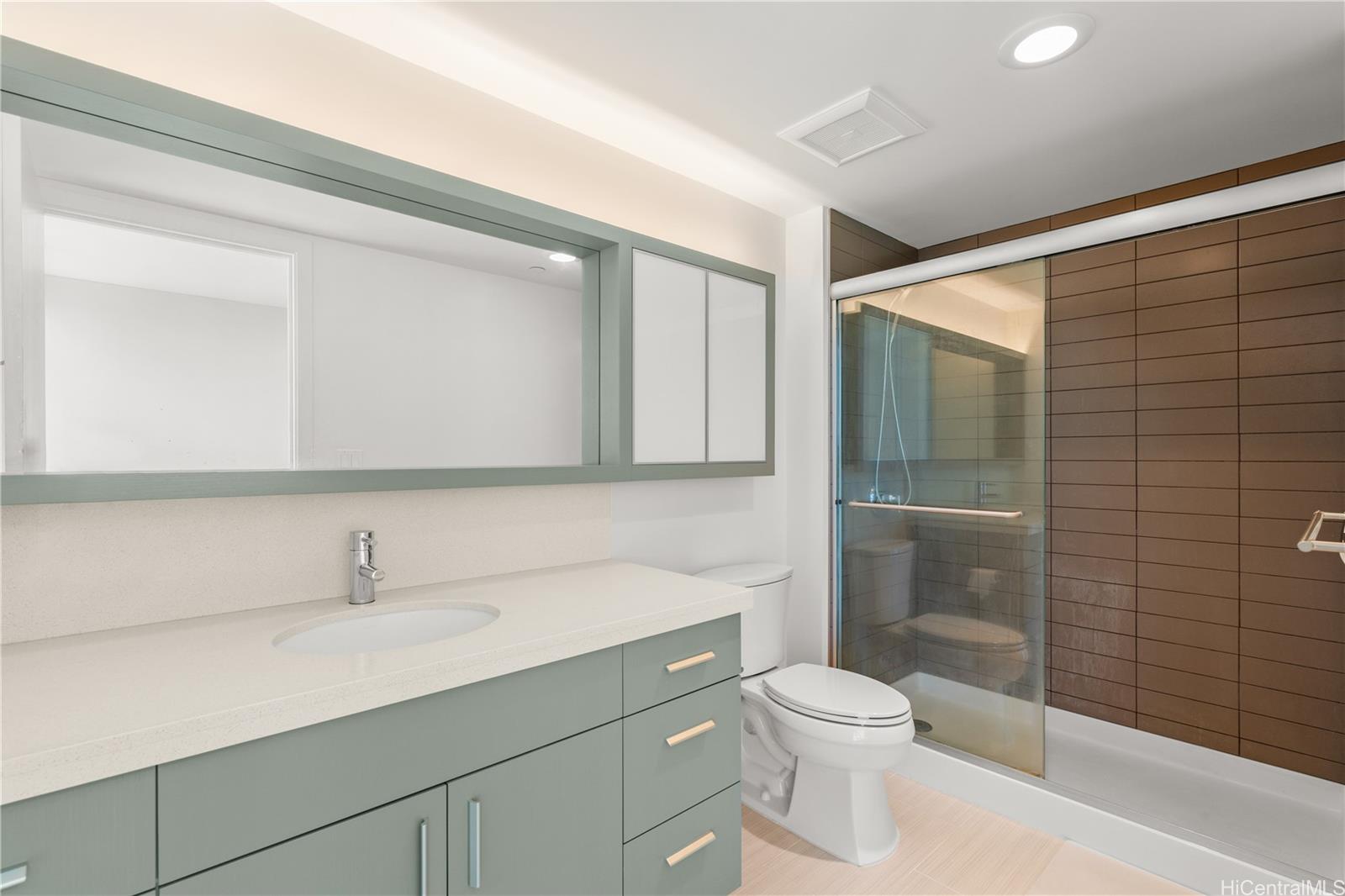 The Collection condo # 3409, Honolulu, Hawaii - photo 4 of 25