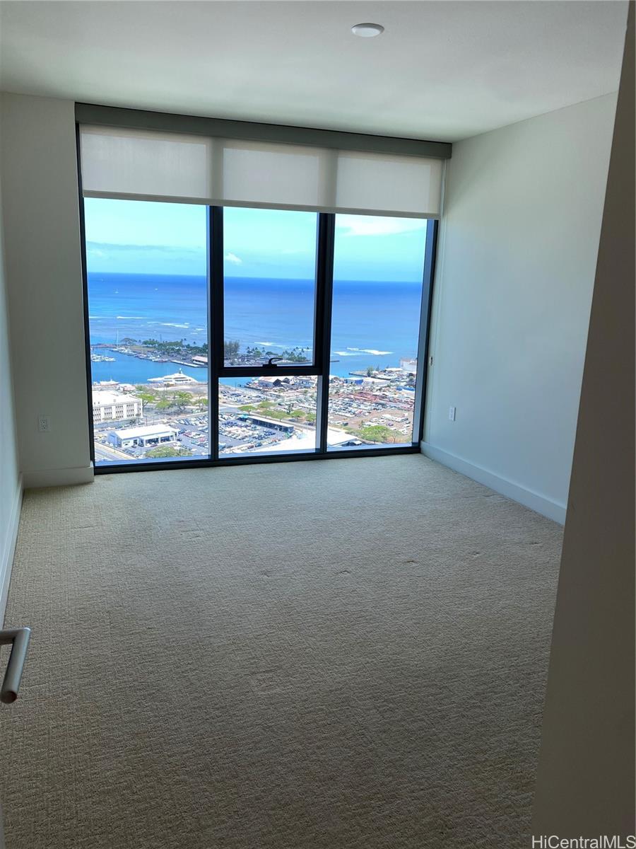 The Collection condo # 4207, Honolulu, Hawaii - photo 7 of 21