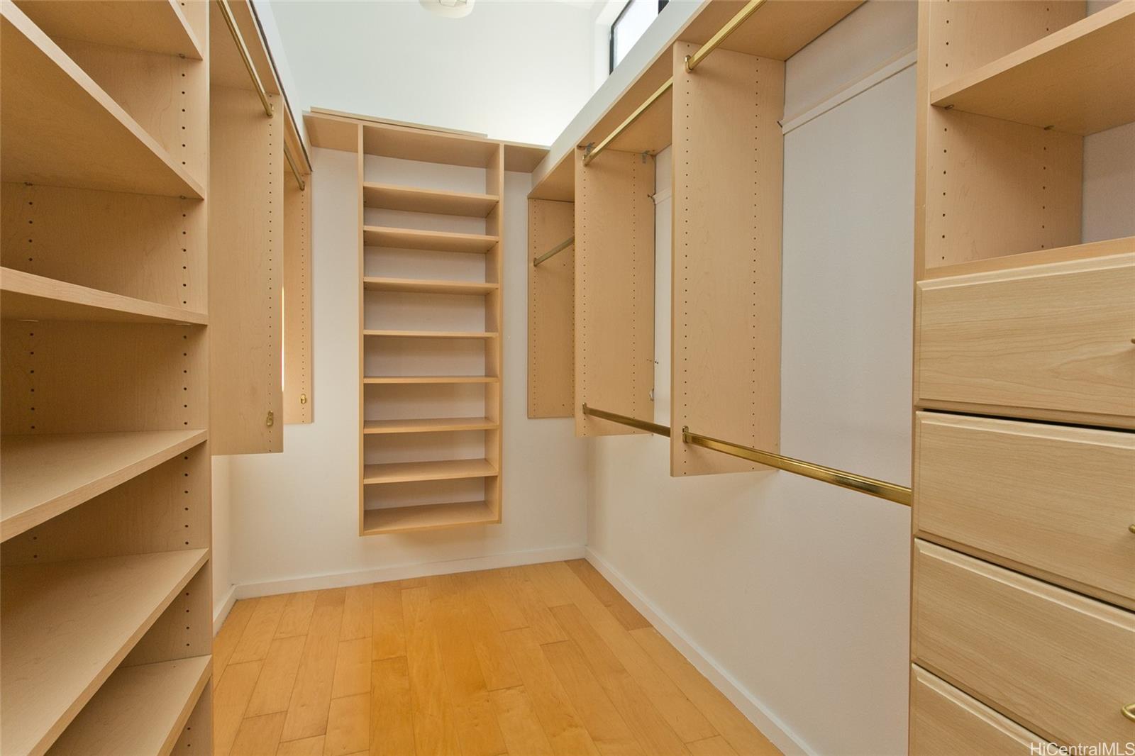 600 Kahiau Loop Honolulu - Rental - photo 19 of 19