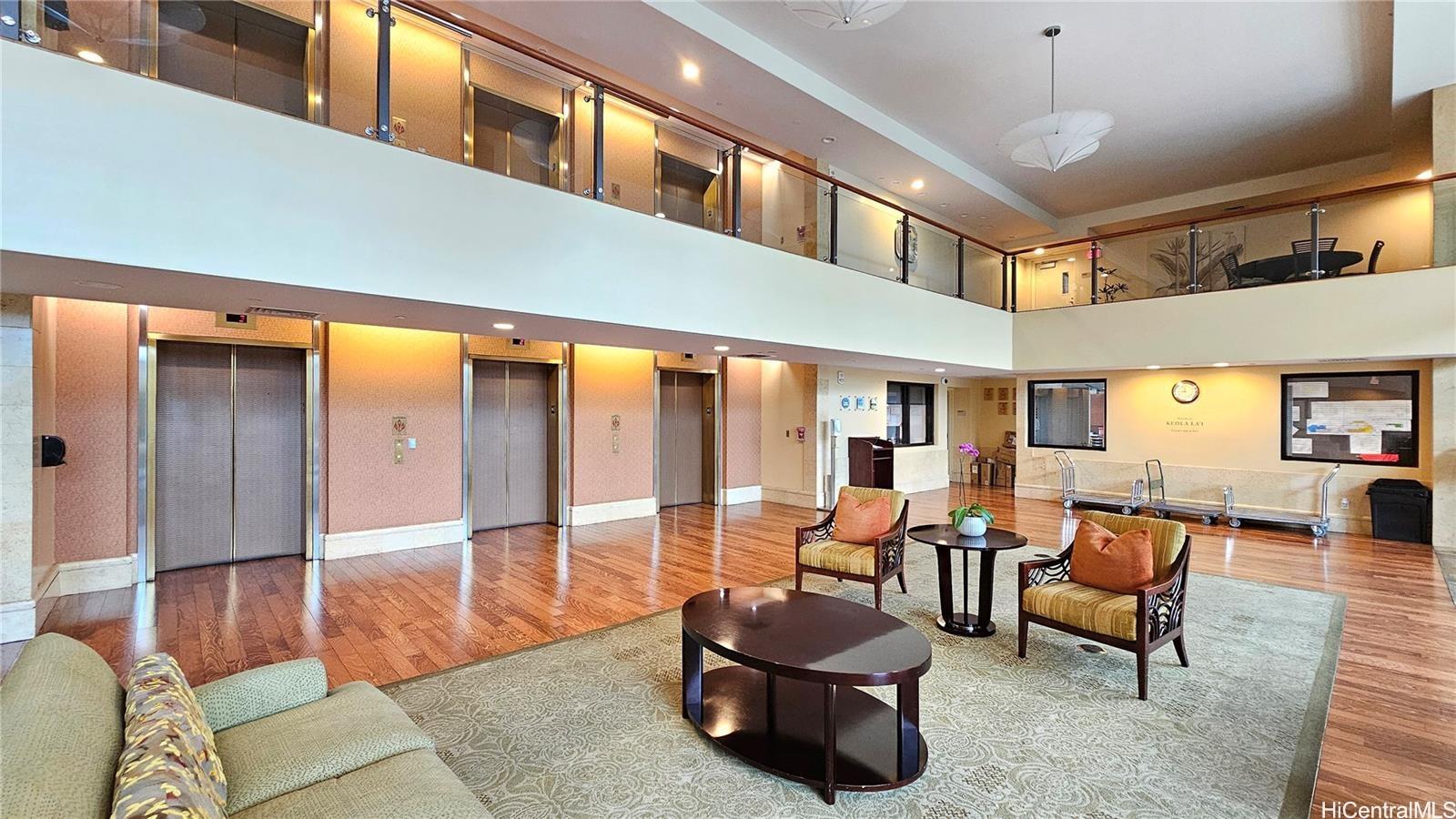 Keola Lai condo # 1405, Honolulu, Hawaii - photo 3 of 25