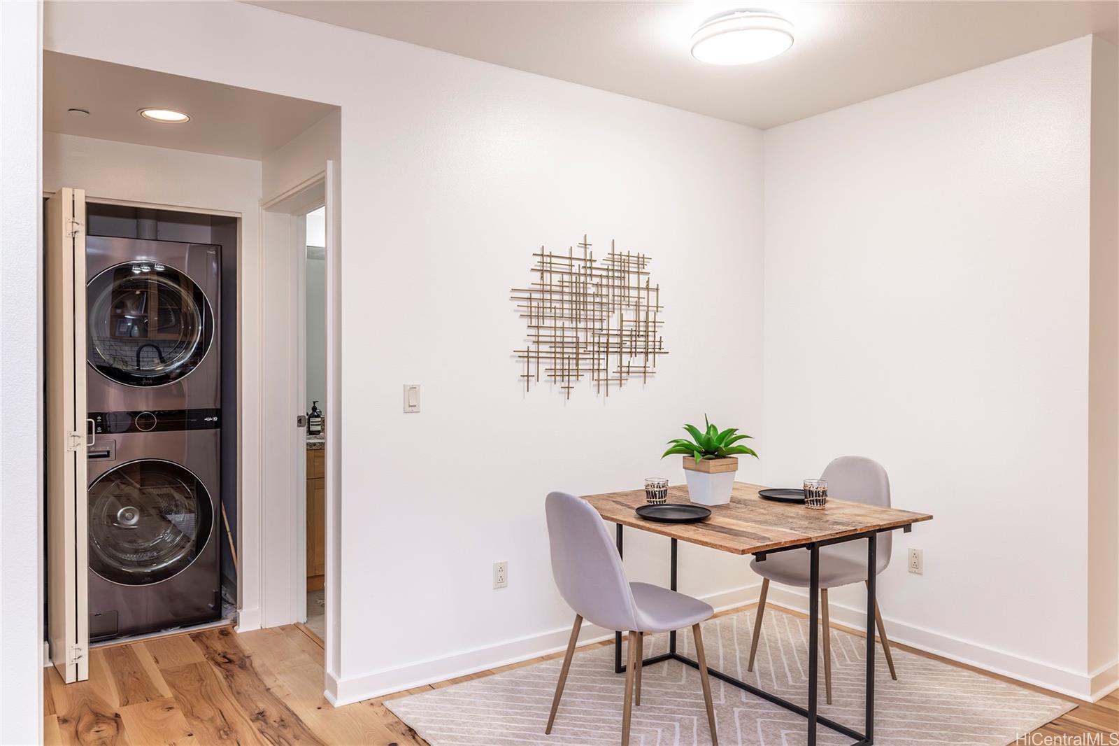 Keola Lai condo # 2003, Honolulu, Hawaii - photo 7 of 20