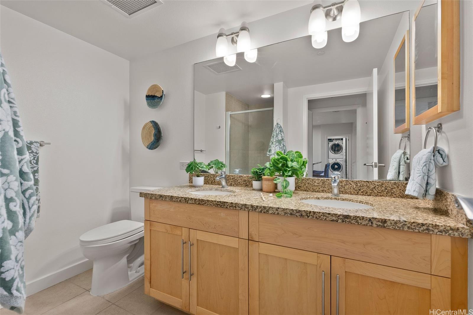 Keola Lai condo # 2407, Honolulu, Hawaii - photo 12 of 22