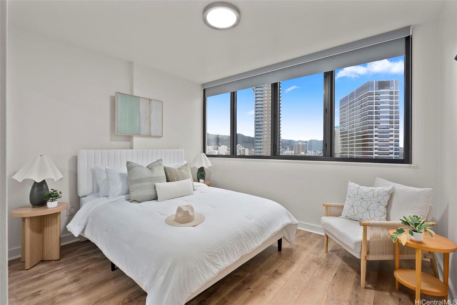 Keola Lai condo # 2407, Honolulu, Hawaii - photo 9 of 22