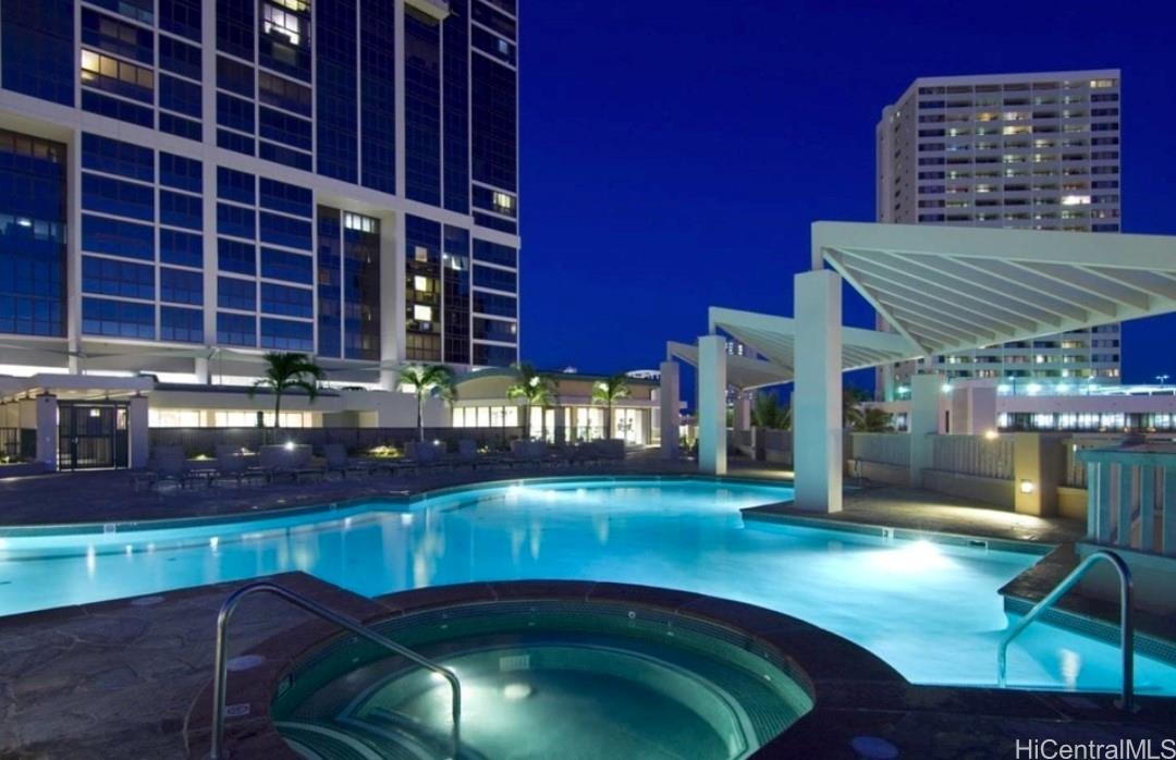 600 Queen St Honolulu - Rental - photo 8 of 8