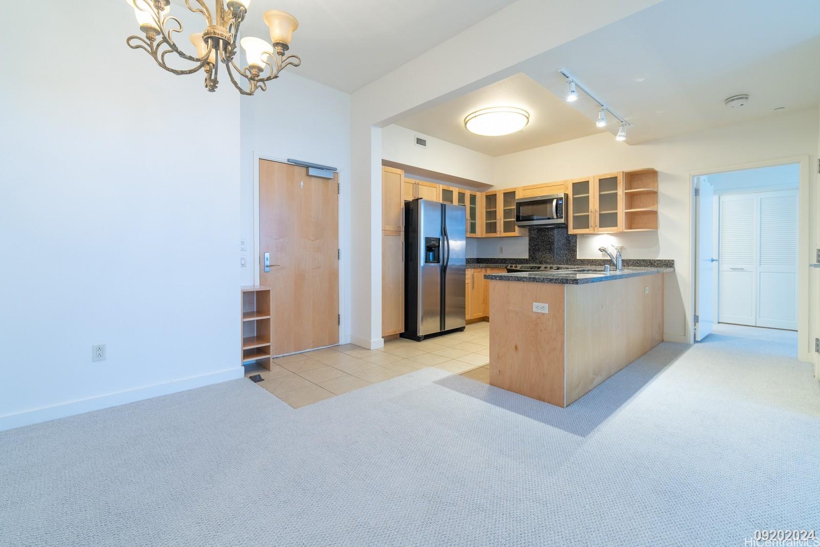 600 Queen St Honolulu - Rental - photo 11 of 25