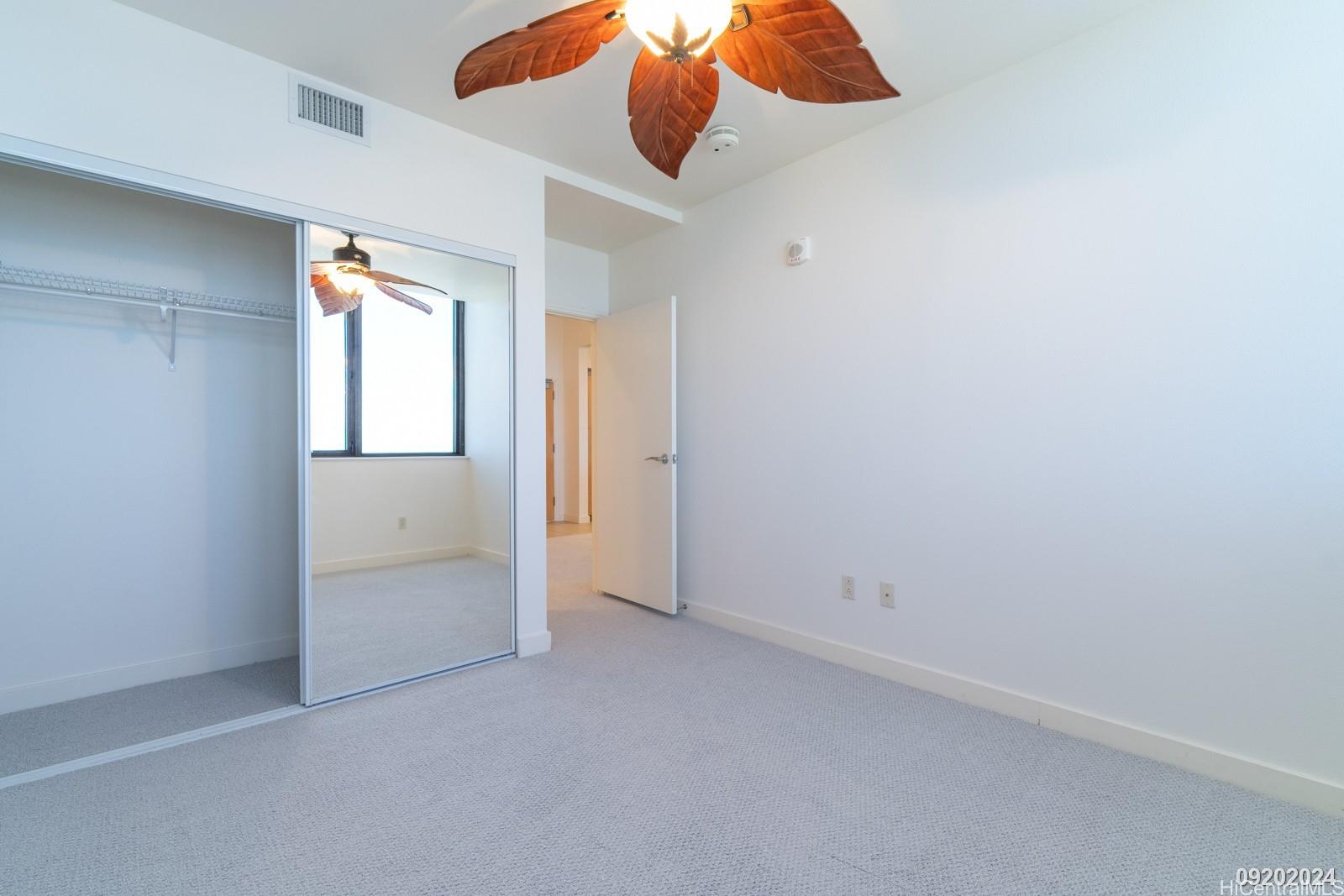 600 Queen St Honolulu - Rental - photo 17 of 25