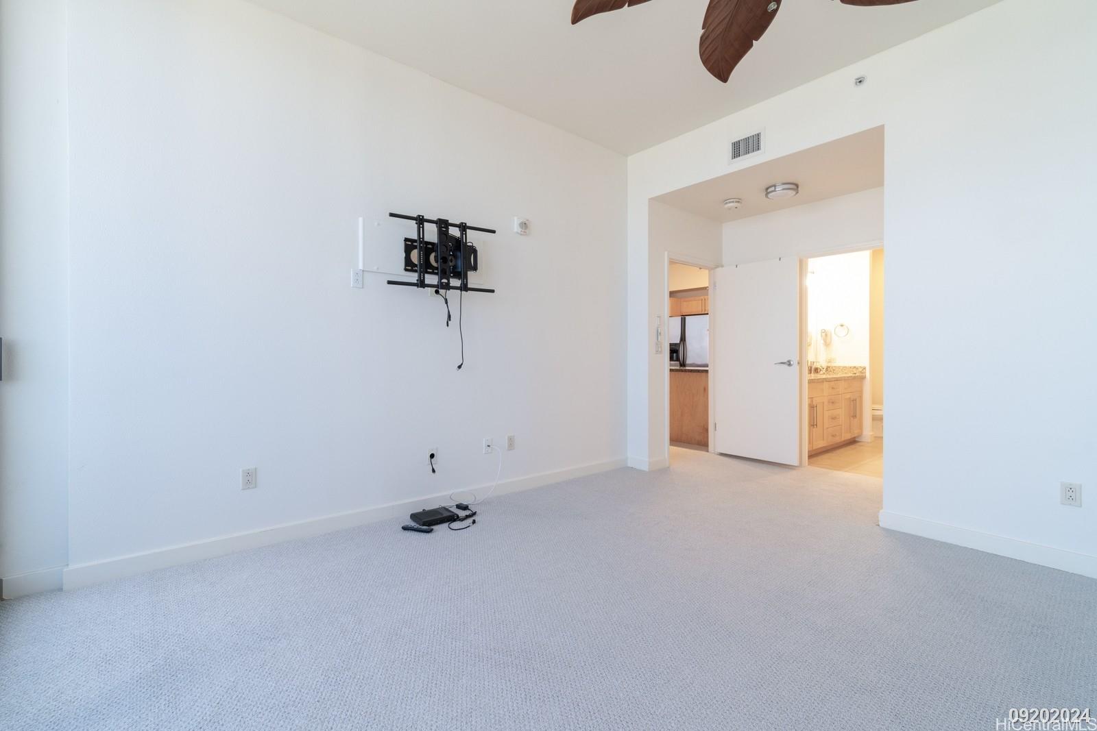 600 Queen St Honolulu - Rental - photo 21 of 25