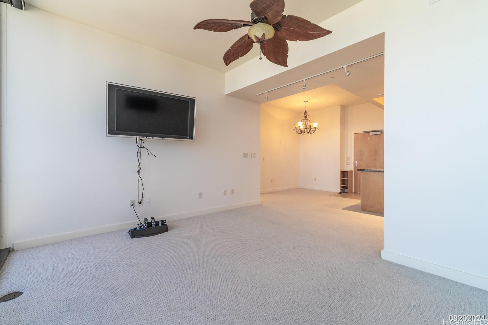 600 Queen St Honolulu - Rental - photo 9 of 25