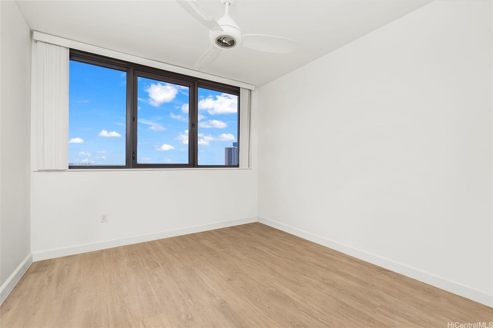 Keola Lai condo # 607, Honolulu, Hawaii - photo 11 of 24