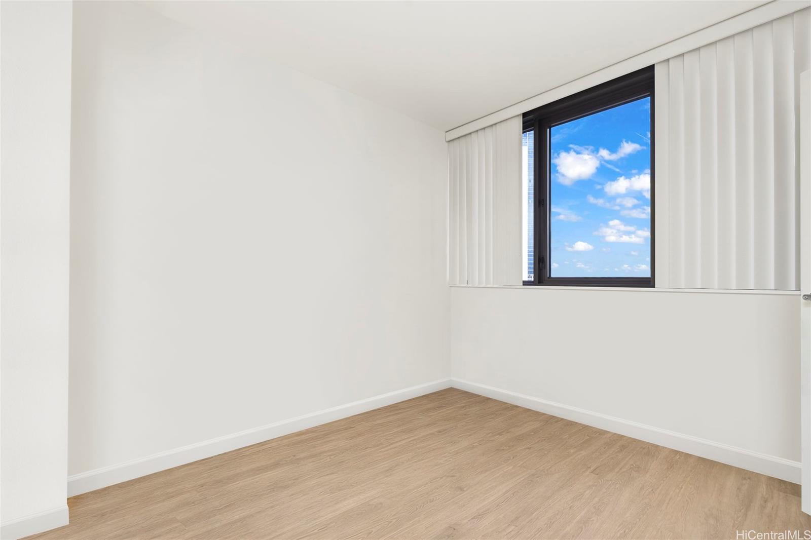 Keola Lai condo # 607, Honolulu, Hawaii - photo 13 of 24