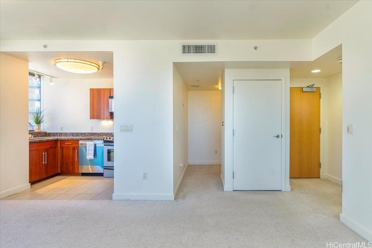 Keola Lai condo # 702, Honolulu, Hawaii - photo 11 of 22